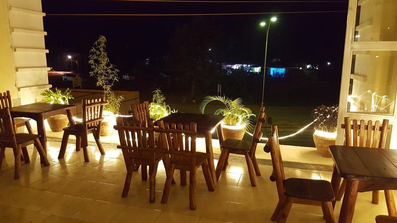 Pulickal Airport Hotel Entebbe Exterior photo